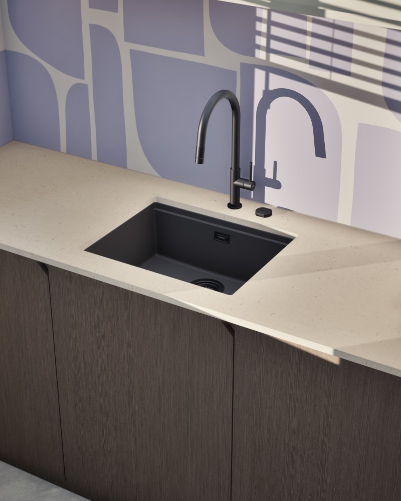 SCHOCK_Kiruna N-100L in Night und Talia in Schwarz